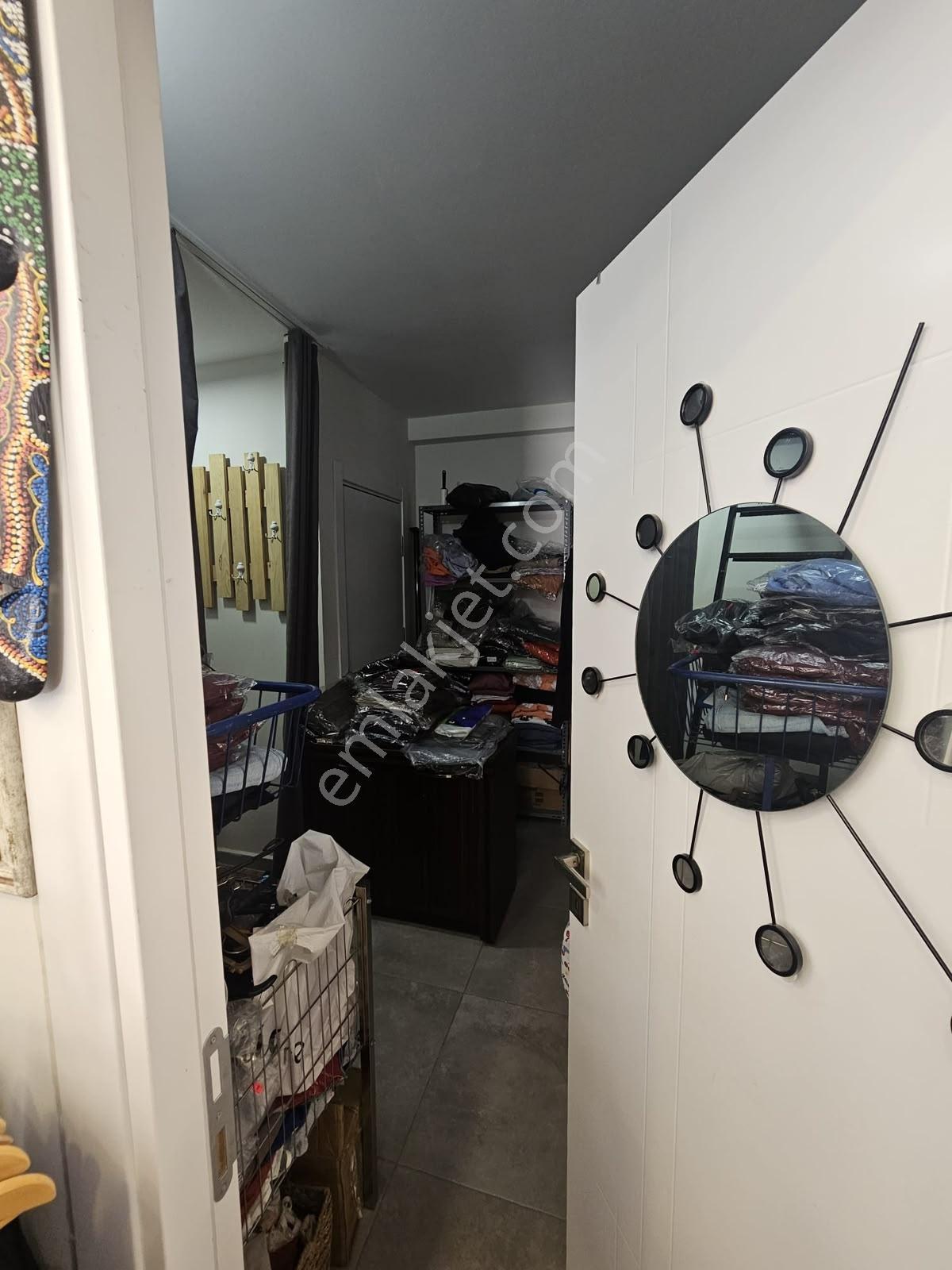 Foça Bağarası Ana Cadde Üzerinde Devren Kiralık Dükkan Mağaza - Görsel 29