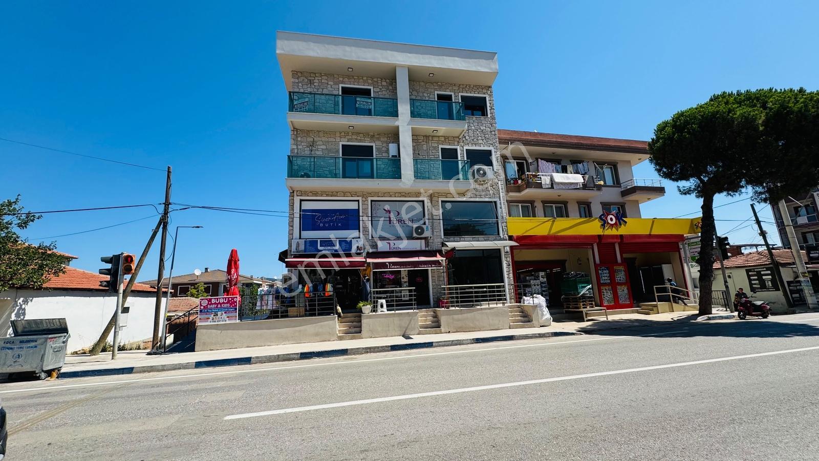 Foça Bağarası Ana Cadde Üzerinde Devren Kiralık Dükkan Mağaza - Görsel 24