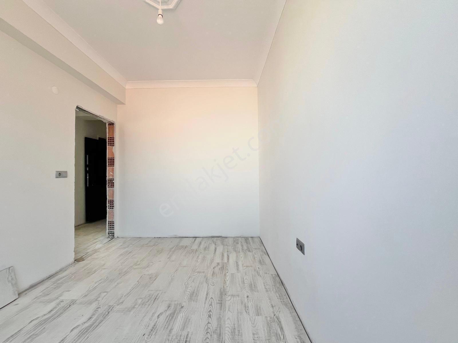 ꧁ay Emlaktan꧂ Edremit Tuzcumuratta Ön Cephe Asansörlü Muhteşem Konumlu Satılık 1+1 Lüks Daire - Görsel 23