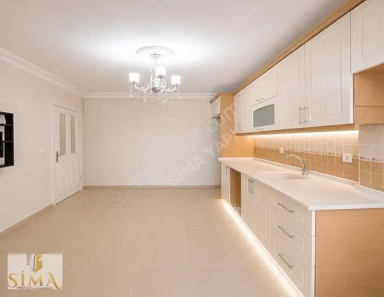 Metrobüse Çok Yakın Aile Sitesinde 3+1 Geniş M2 Daire - Görsel 45