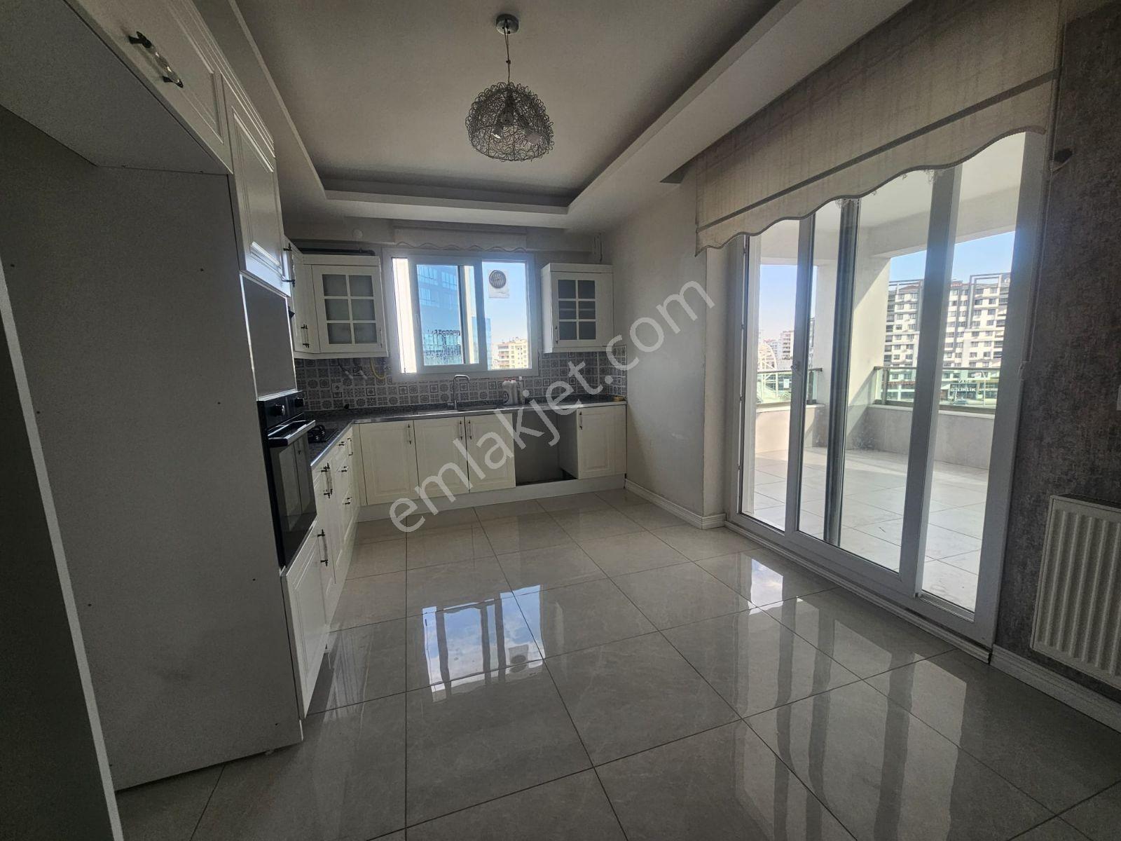 Ceylan Avm Civarı Urfa Yoluna Yakın 3+1 Acil Satılık Daire - Görsel 7