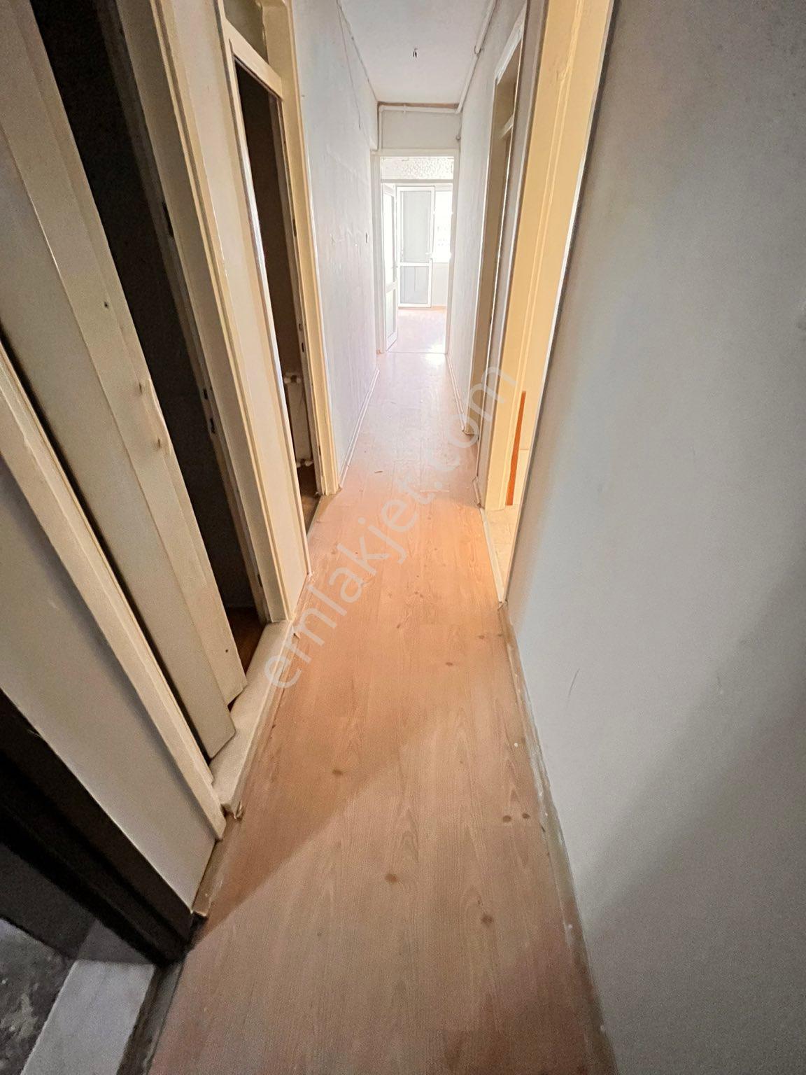 İnönü Caddesi Paralelinde Hakimevlerinde 3+1 120m2 Arakat Daire - Görsel 17