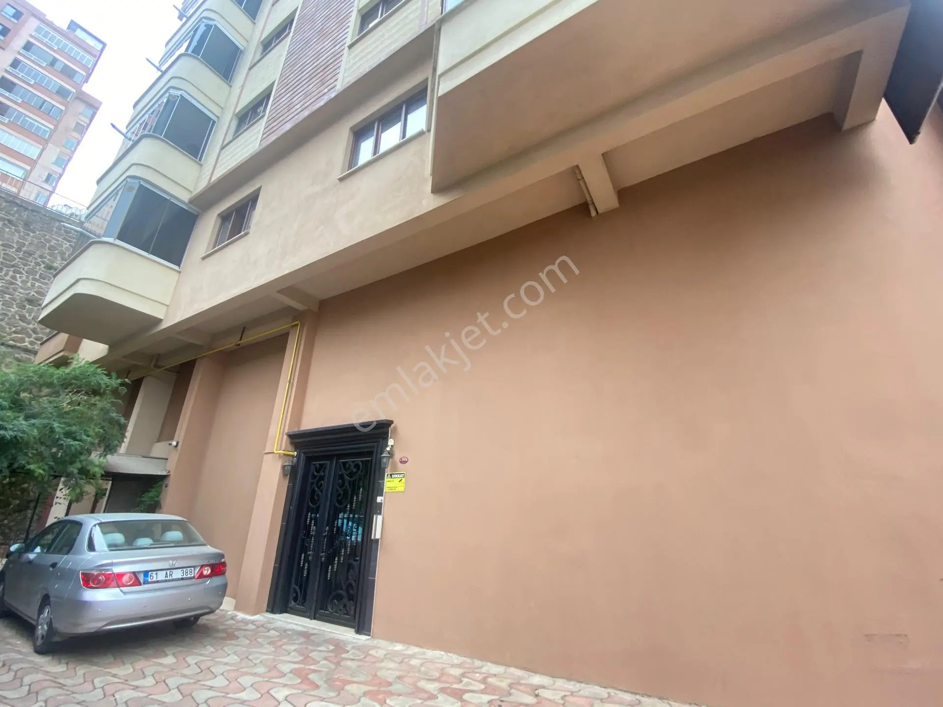 Trabzon Karadeniz Hastanesi Karşısı 3+1 Satılık Daire - Görsel 4