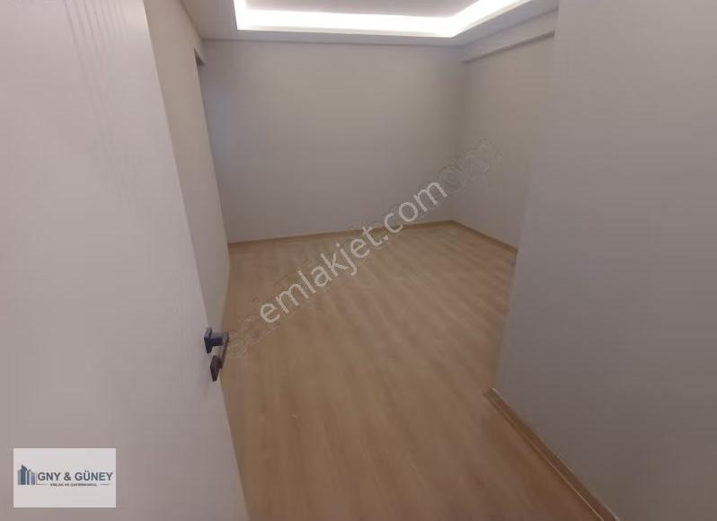 Zeytinburnu Telsizde Caddeüstü 3+1 Asansörlü Sıfır Satılıkdaire - Görsel 9