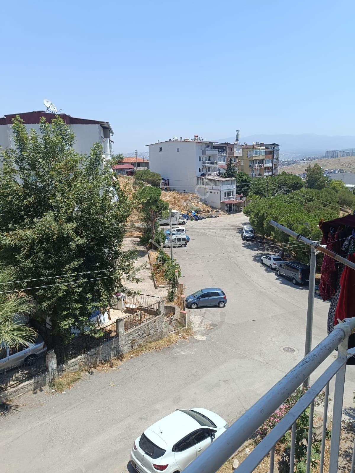 Karabağlar Yurtoğlu Mah. 2+1 90 M2 Doğalğazlı Kiralık Daire - Görsel 15