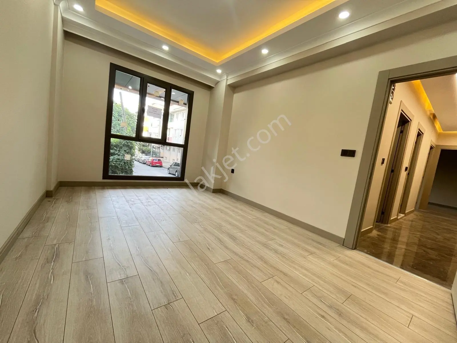 Seba'dan İnönü Mh 2+1 75m2 Otoparklı Asnsörlü Satılık Yüksek Giriş