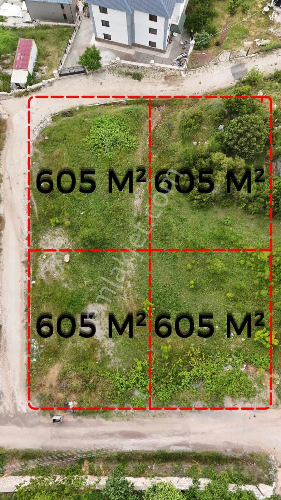 Yeniköyde 605 Metre Köşe Başı Parsel - Görsel 3