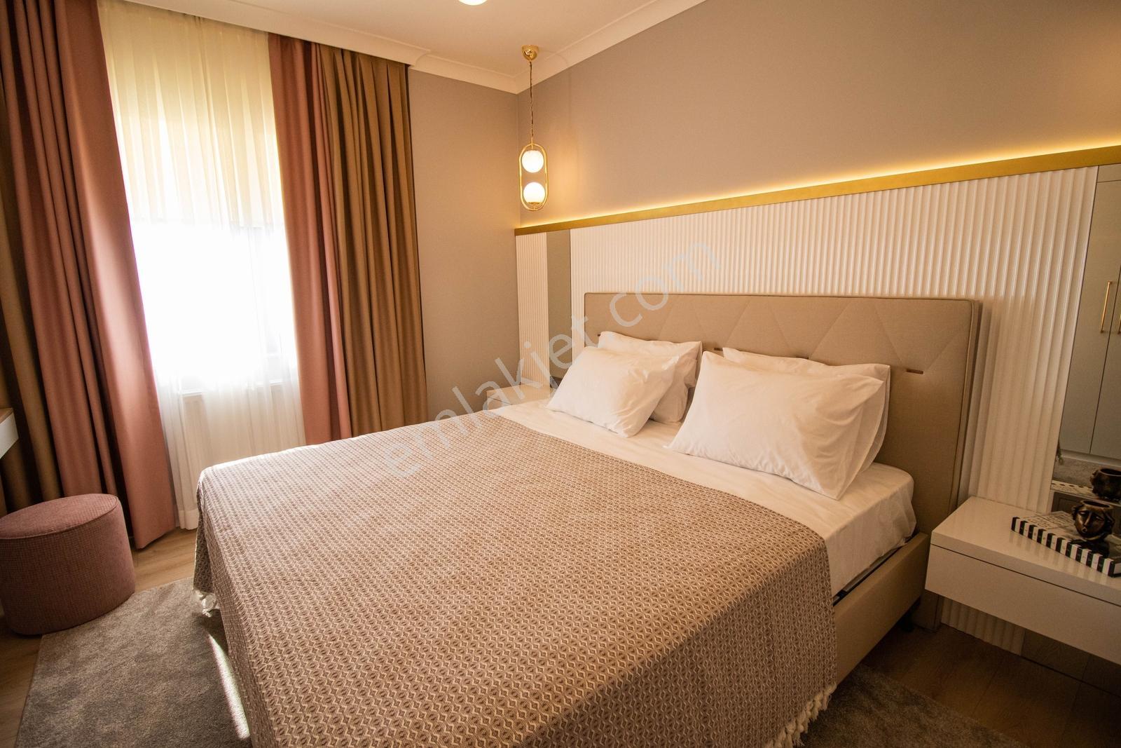 Turyap Trabzon Canbakkal Sitesi'nde Özel Tasarım, Lüks Eşyalı - Görsel 25