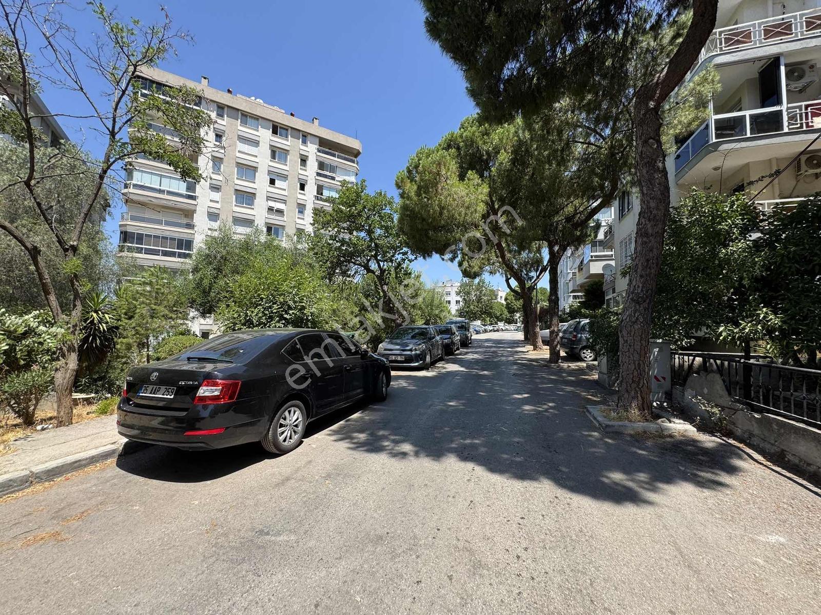 Bürmen'den Basınsitesi'nin Nezih Sokağında Ferah Bakımlı Daire - Görsel 19