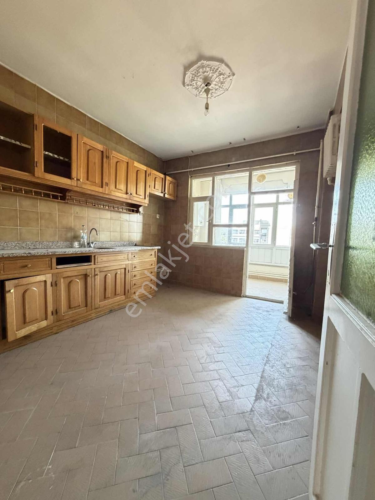 //revos// Çorlu Stadyum Yanı 3+1 Çift Balkonlu Daire - Görsel 5