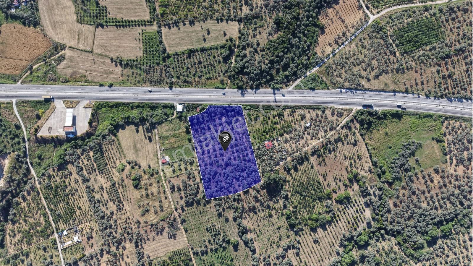 Vişneli'de Anayola Cepheli Yatırımlık Fırsat 10.941m² Bahçe - Görsel 10