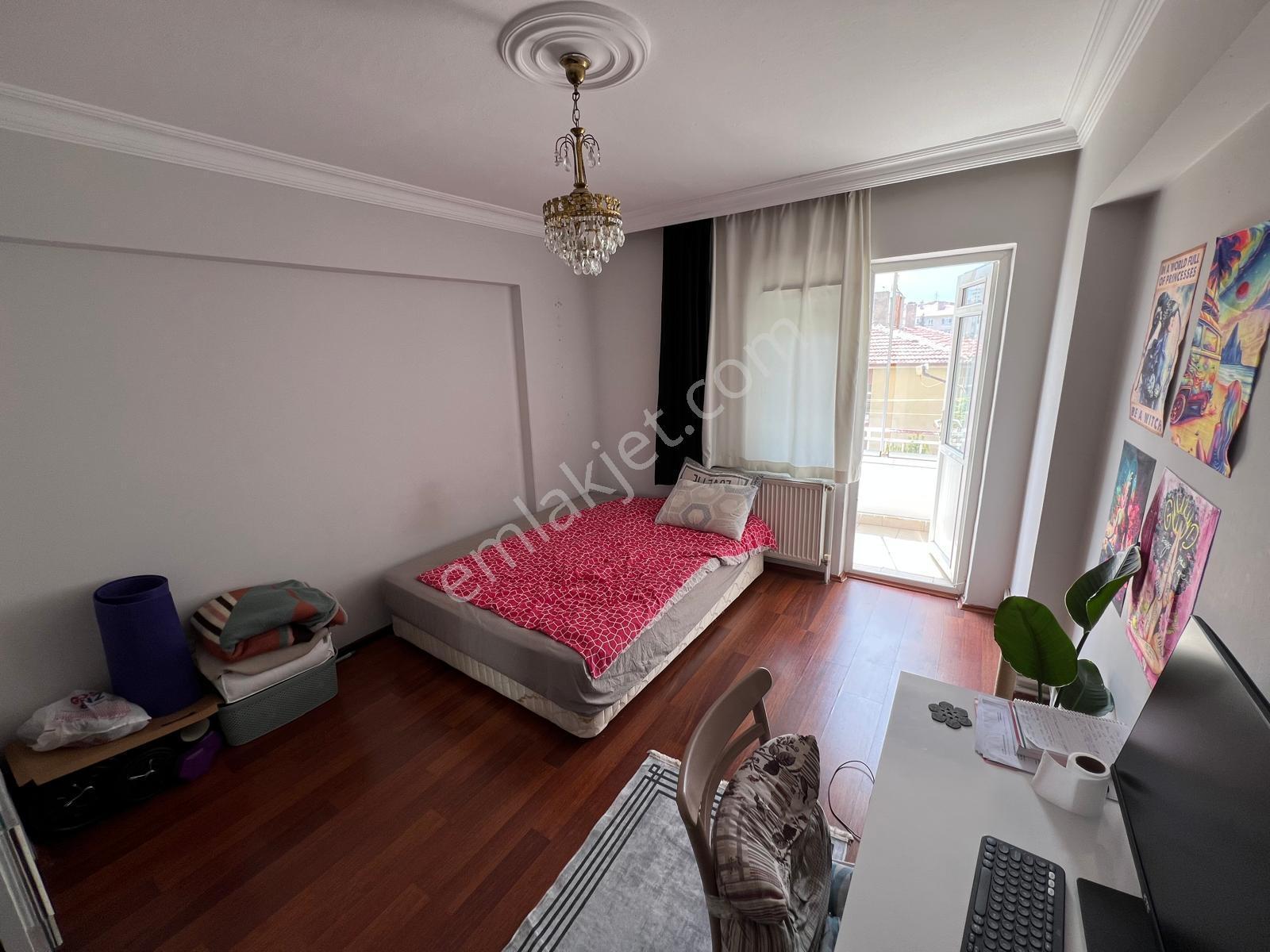 1.kat_konumunda_altı_tam_daire_balkonlu_masrafsız_güney_cephe_ - Görsel 35