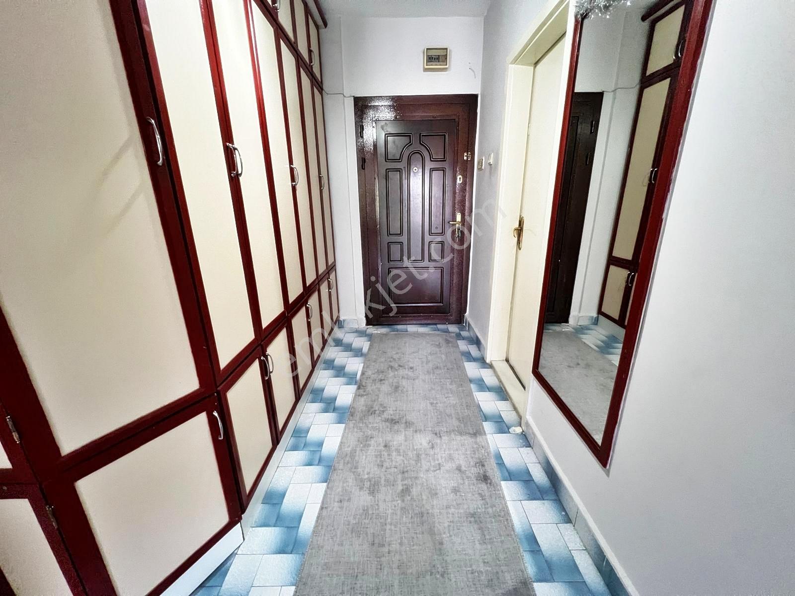 1.kat_konumunda_altı_tam_daire_balkonlu_masrafsız_güney_cephe_ - Görsel 24