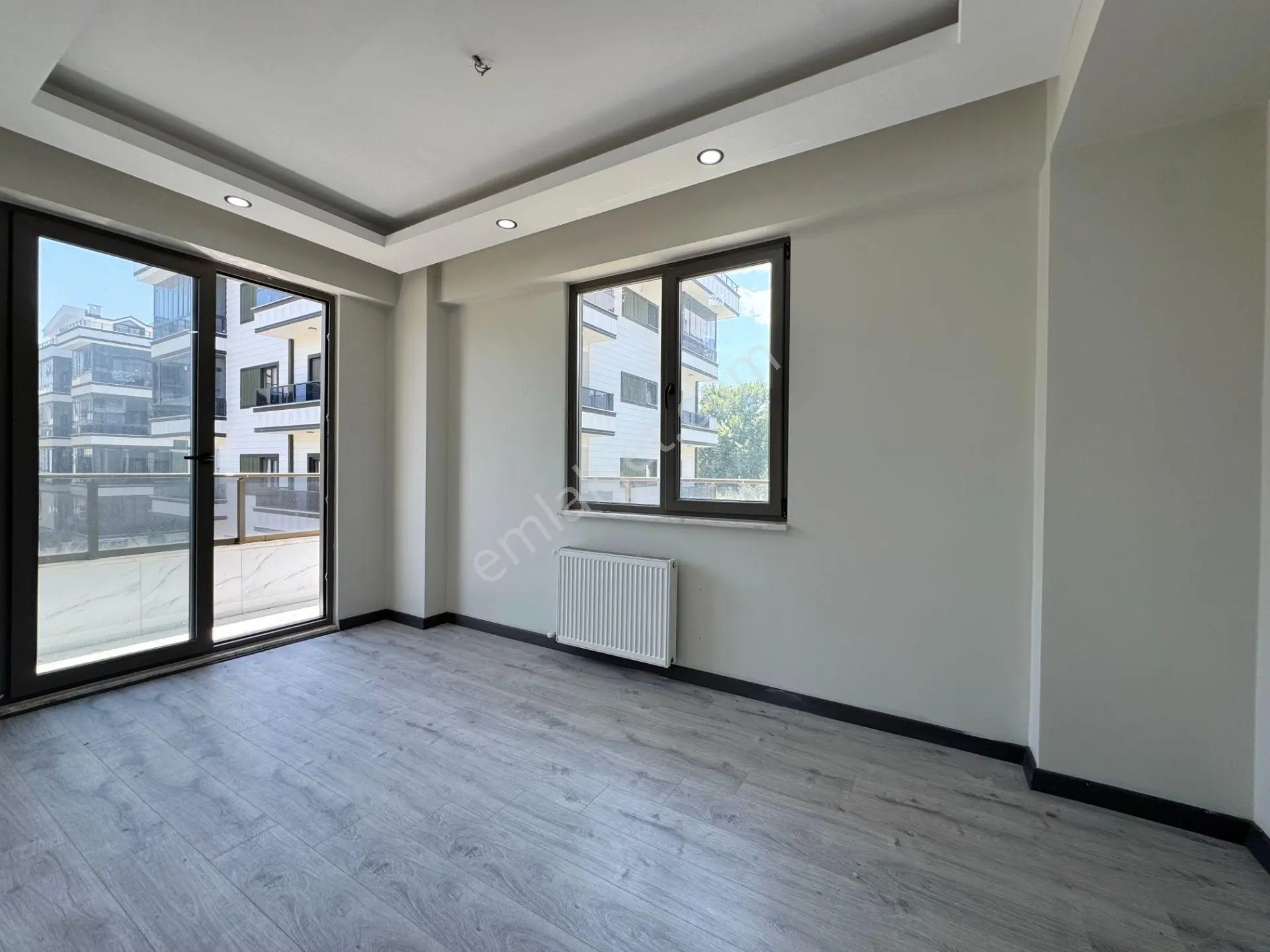 Yetkili Güç'ten İkizçay'da Ön Cephe Kombili Ayrı Mutfaklı Lüx Satılık 2+1 Daire - Görsel 32