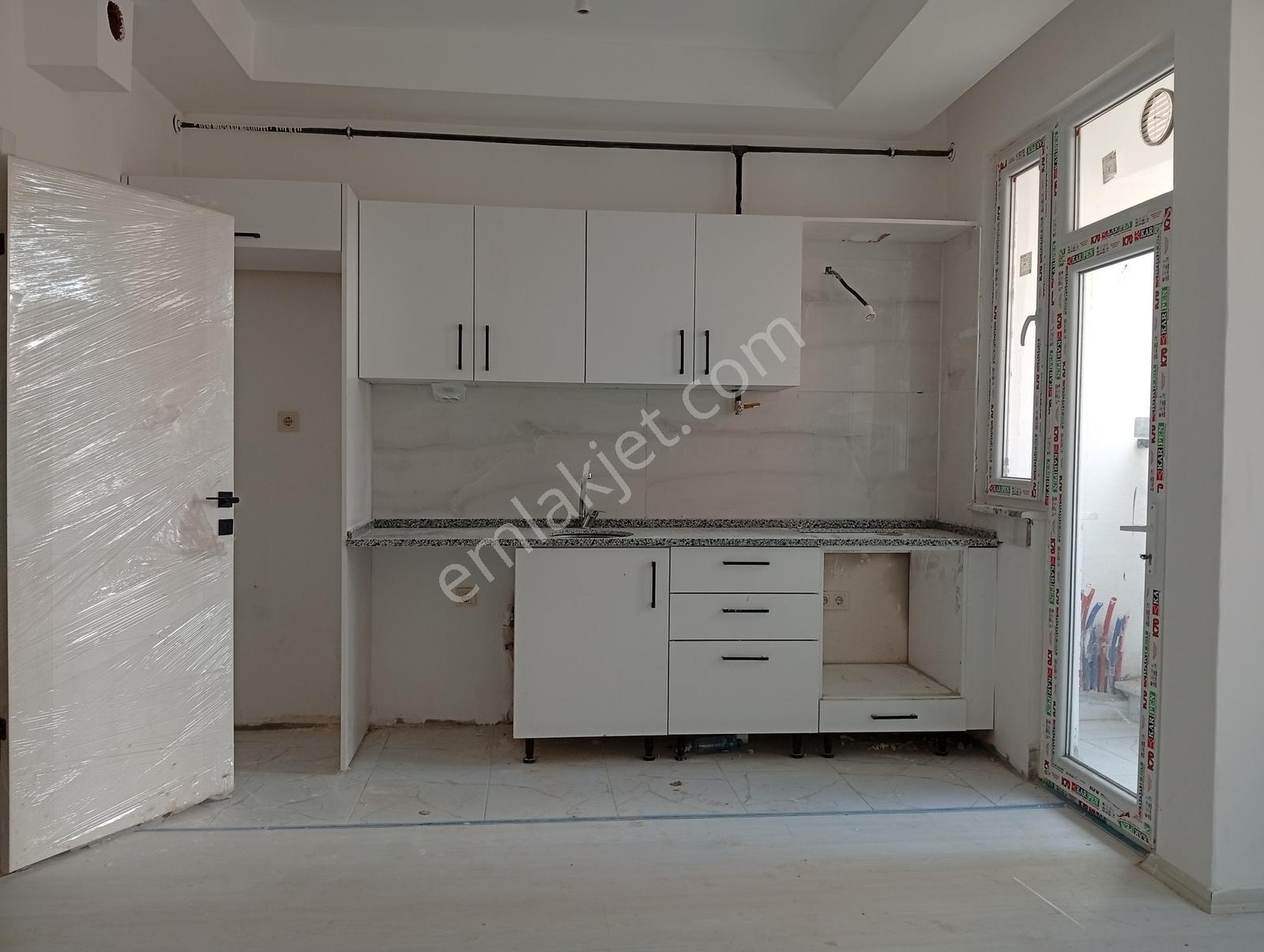 Edirne Merkez Meydan Mah'de, Otoparklı Sıfır Kiralık 2+1 Daire! - Görsel 13