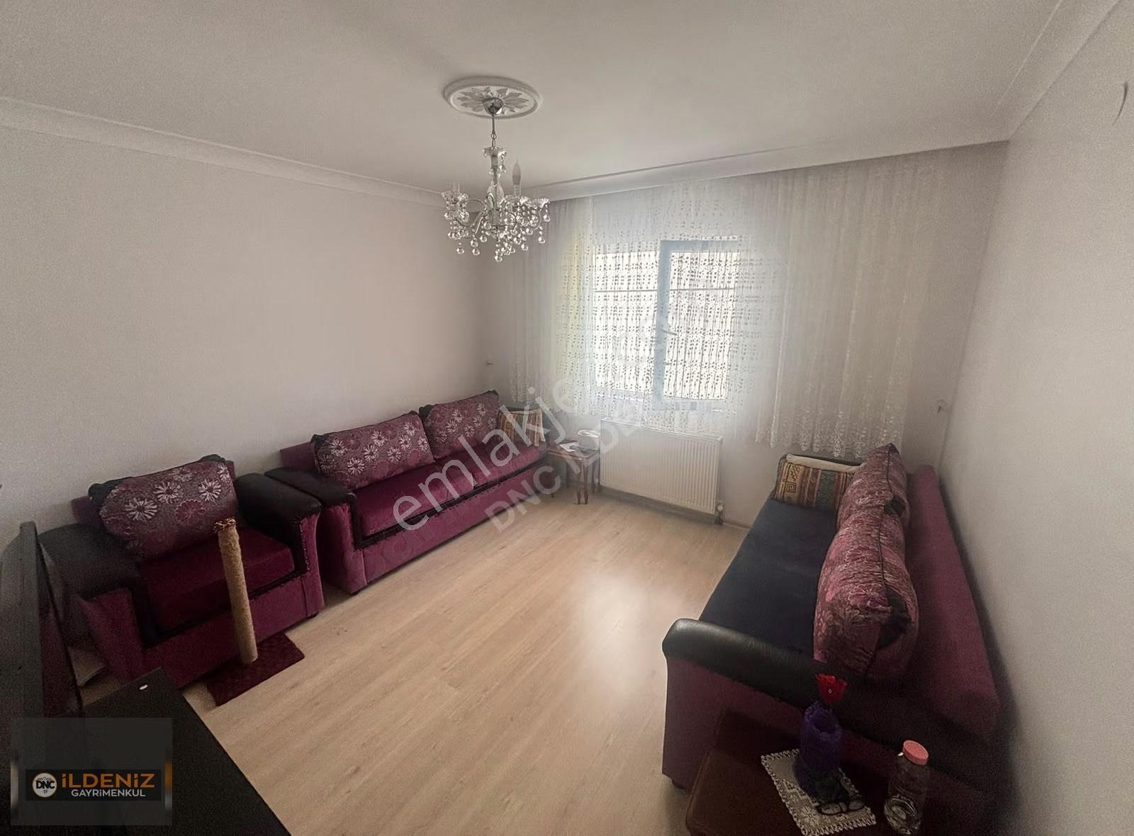 Cadde Üzeri Kat Konumunda 3+1 Daire - 110m² Net - Görsel 2