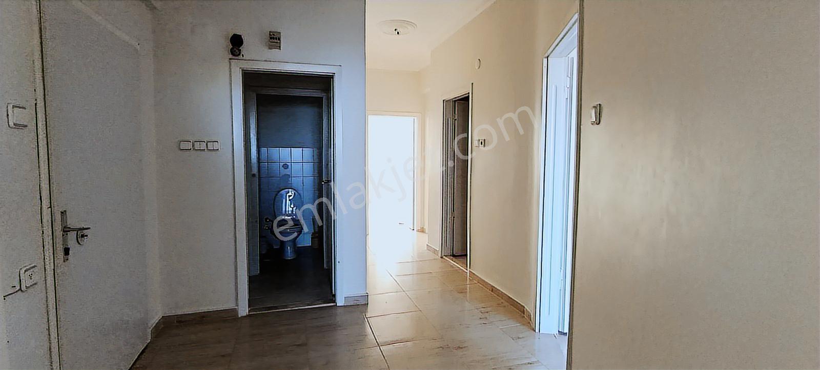 Erdemli / Tömük Mh. Havuzlu Site İçi Geniş Kullanım 2+1 Yazlık - Görsel 23
