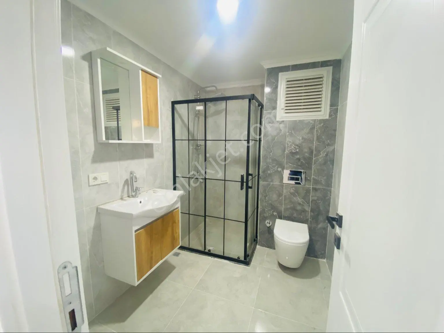 Mimarsinan Mah.satılık 4+1 Üst Dublexs Daire - Görsel 8