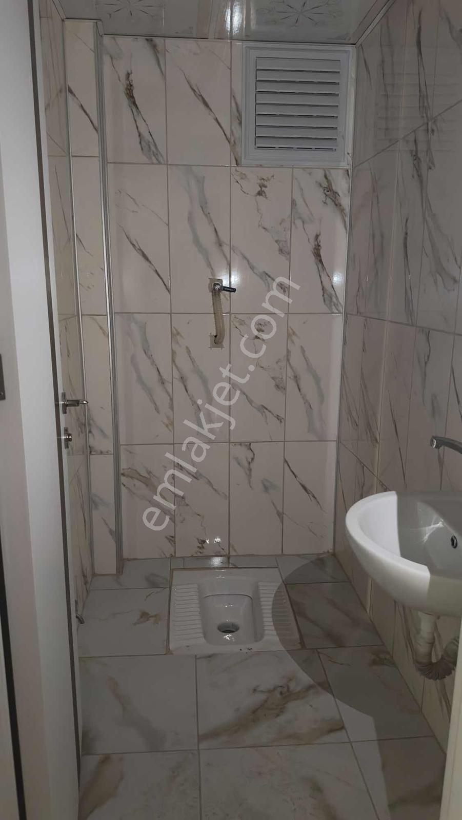 Okan Emlak'tan Ferah Ve Manzaralı 3+1 Kiralık Daire - Görsel 24