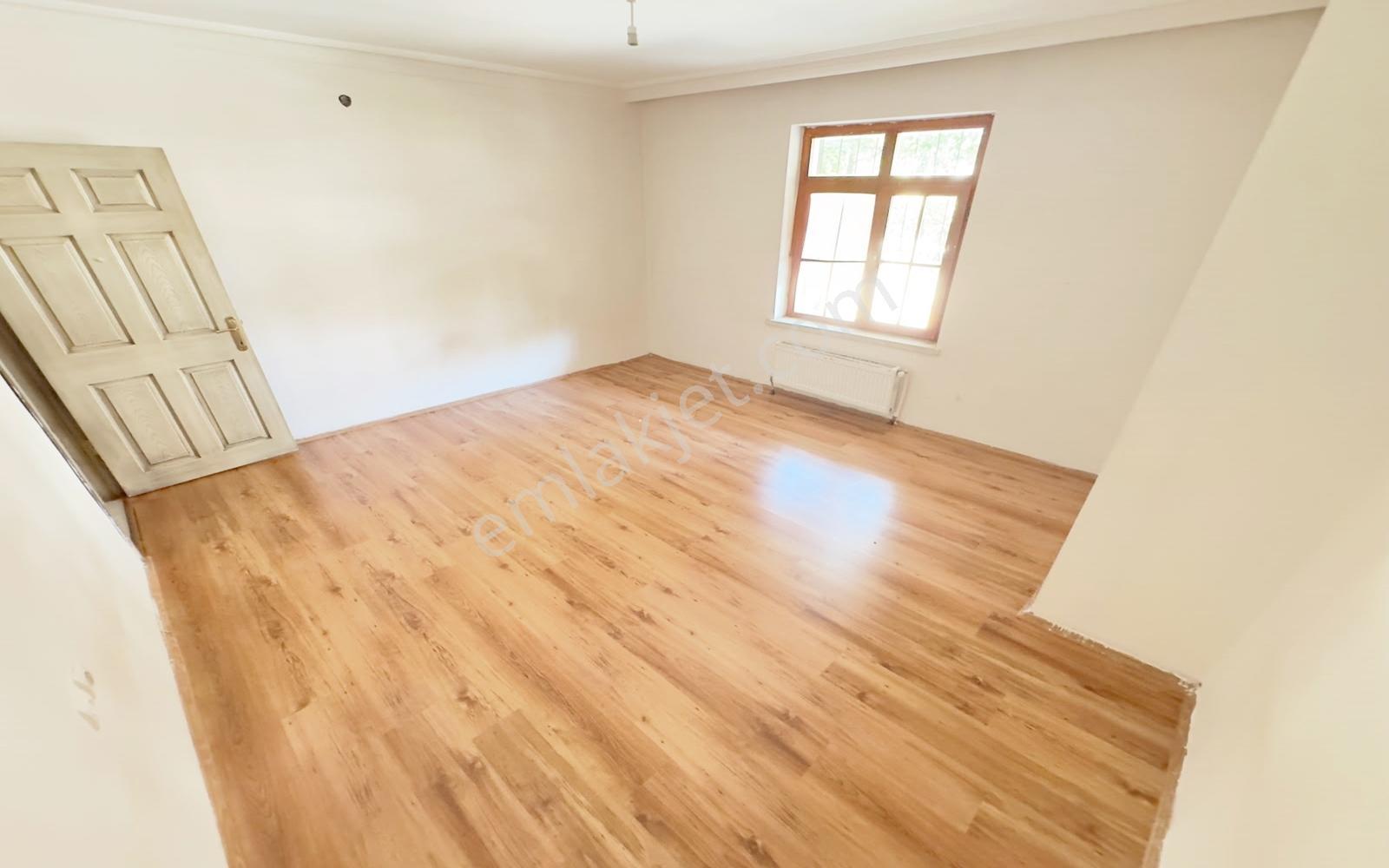 Esertepe Şinasi İlkokulu Karşısı Kat Konumunda Geniş 3+1 Daire - Görsel 34
