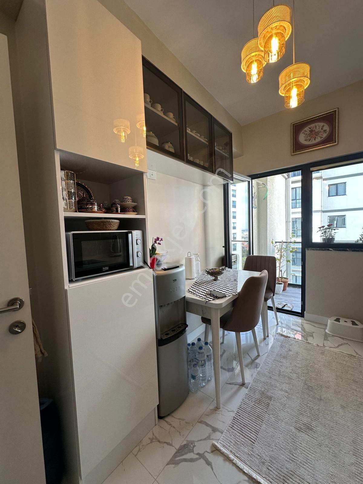 Mertcan'dan Royal Garden Sit Ara Kat 2+1 Ebeveyn Banyolu - İskanlı - Görsel 13