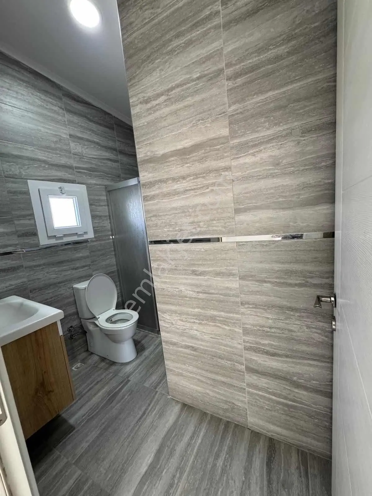 Urla Yelaltı Mahallesinde Kiralık 1+1 Daire - Görsel 3