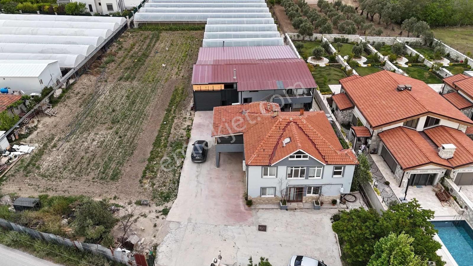 Kuşçularda Villa Bölgesinde İmarlı Satılık Arsa