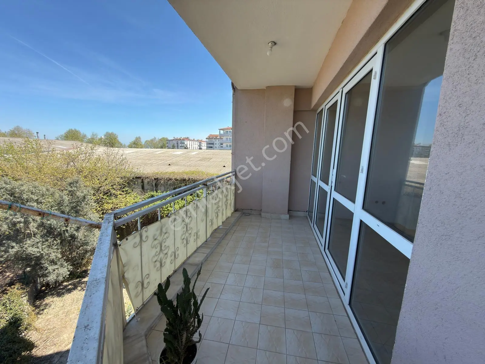 Olivium'dan Yeni Mh'de Düz Ayak Satılık 3+1 135m2 Site İçi Daire - Görsel 4