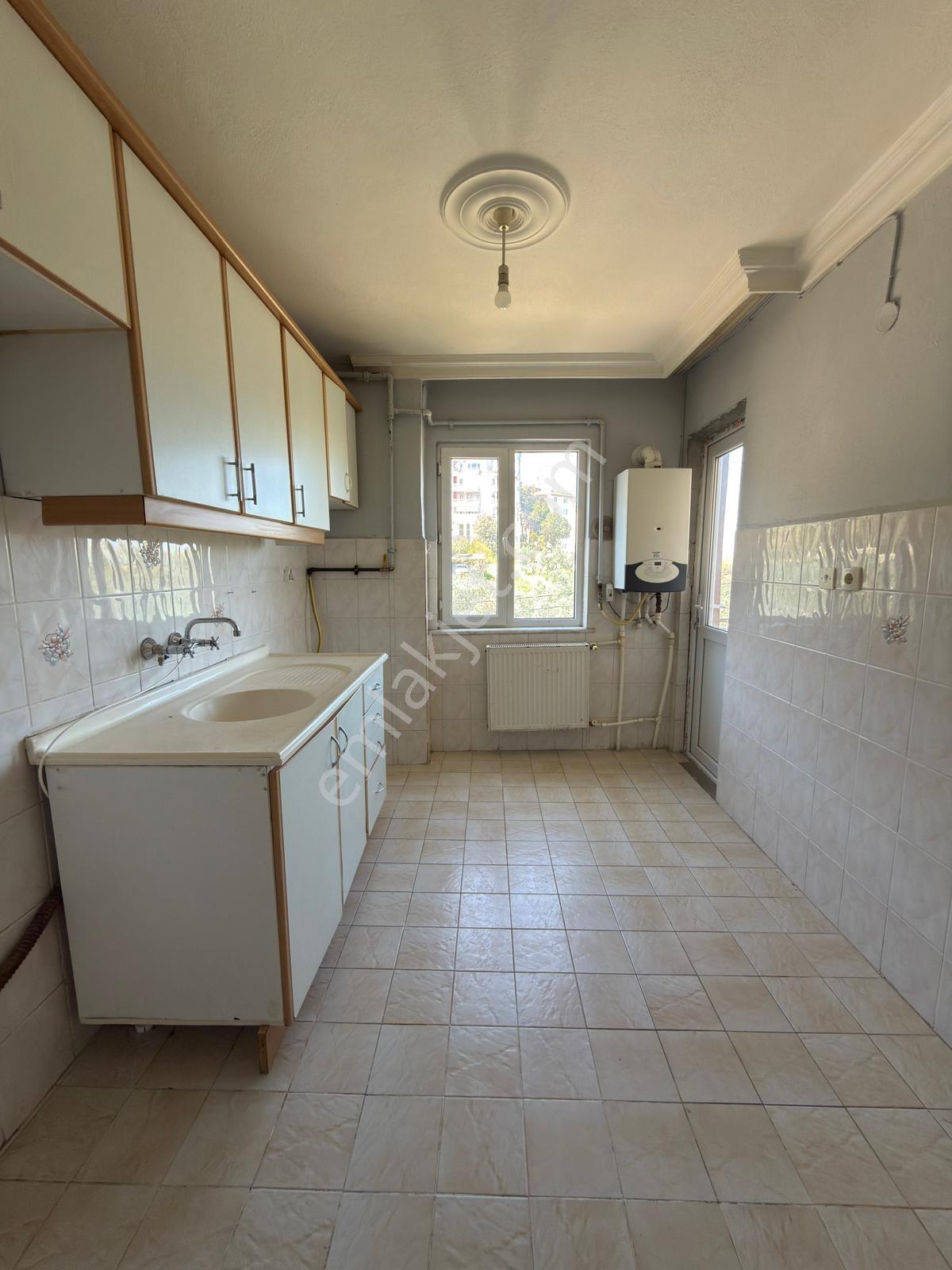 Olivium'dan Yeni Mh'de Düz Ayak Satılık 3+1 135m2 Site İçi Daire - Görsel 12