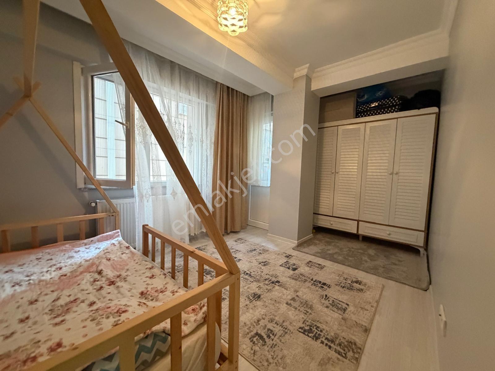 İstanbul House'dan Mahmutbey 14.sk'da 2+1 Ara Kat Genç Daire - Görsel 10