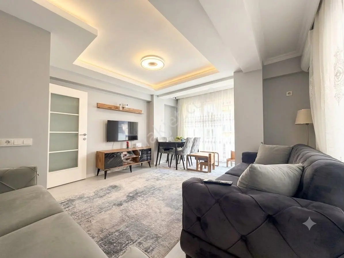İstanbul House'dan Mahmutbey 14.sk'da 2+1 Ara Kat Genç Daire