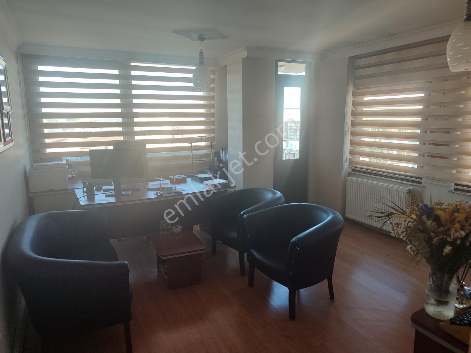Gazcılar Cad. 4+1 180m2 İster Ev İster İş Yeri Dubleks Daire - Görsel 4