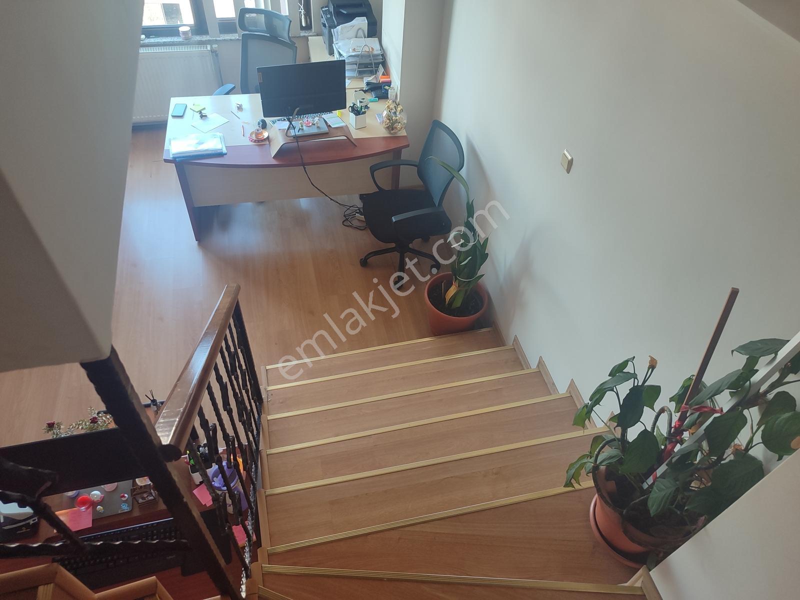 Gazcılar Cad. 4+1 180m2 İster Ev İster İş Yeri Dubleks Daire - Görsel 14