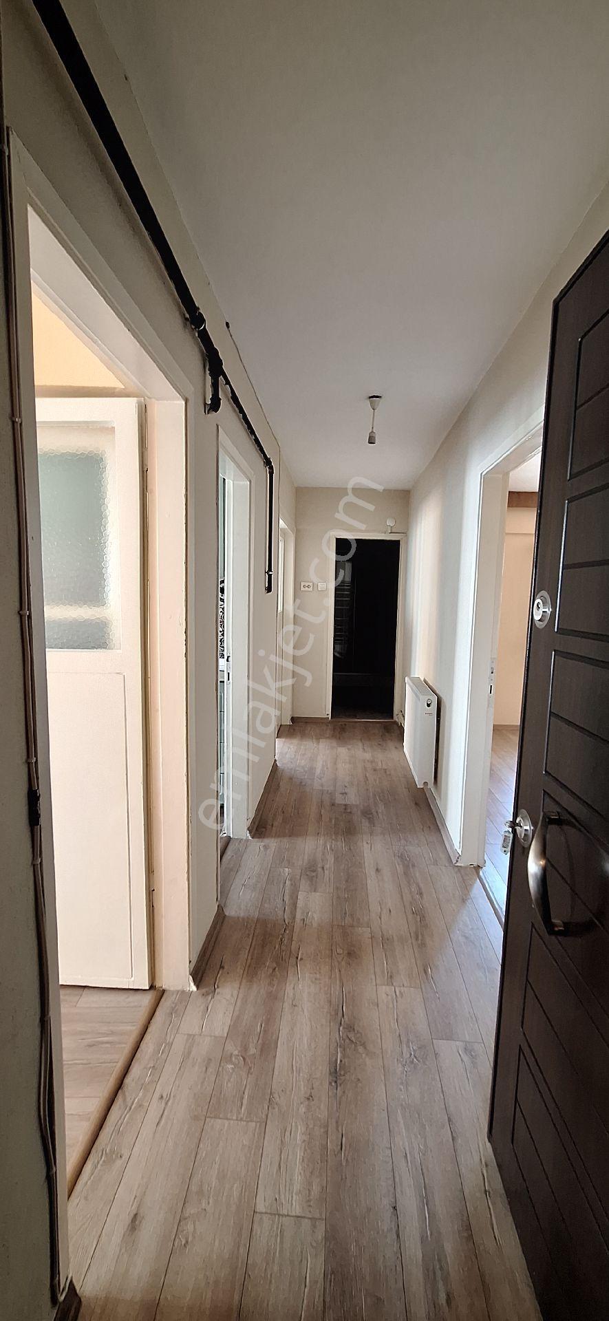 Cemal Emlak Bursa Yıldırım Namazgah Bakımlı 2+1 Arka Kat Daire - Görsel 33