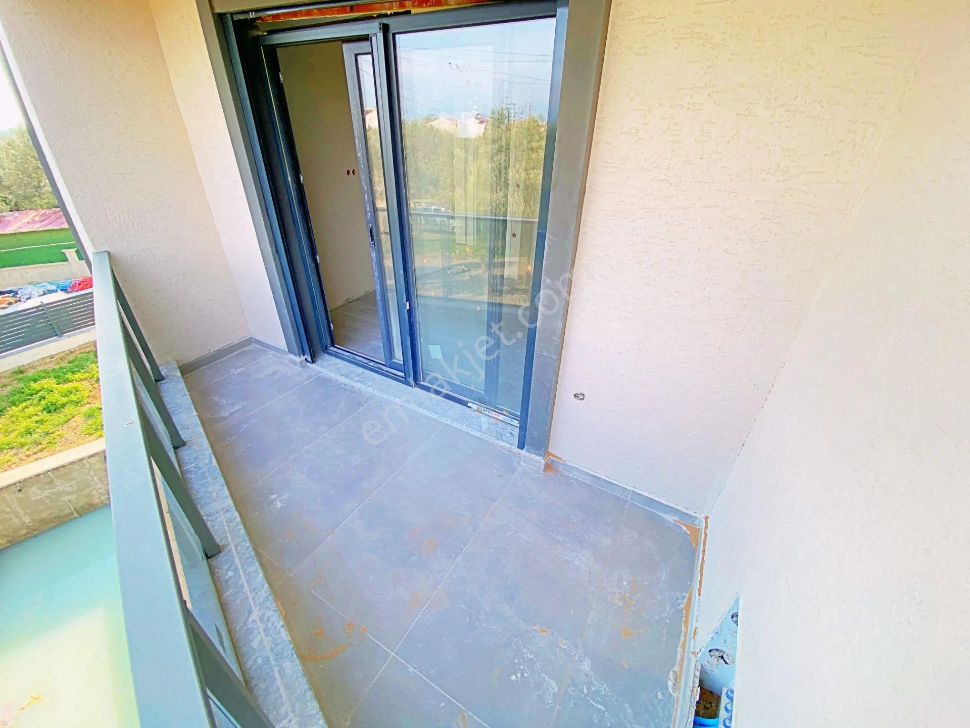 Zeytinlide Yetki Gültaş Emlaktan Satılık 3+1 Yüzme Havuzlu Villa - Görsel 30