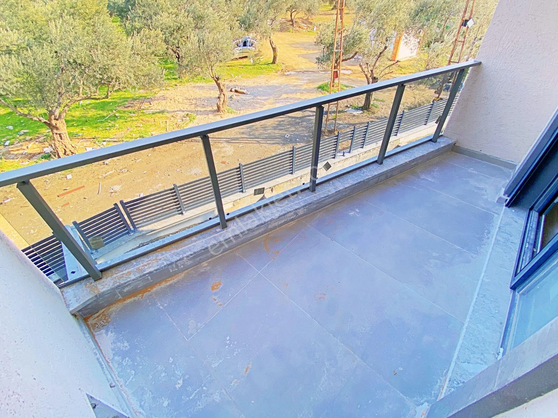 Zeytinlide Yetki Gültaş Emlaktan Satılık 3+1 Yüzme Havuzlu Villa - Görsel 29
