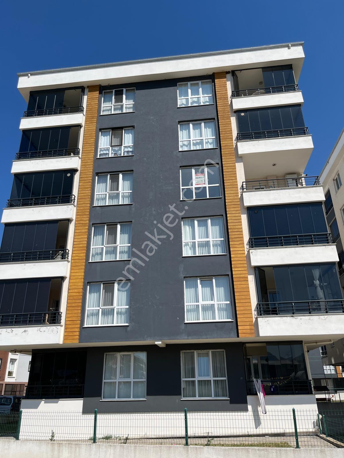Duru Yapı Gayrimenkulden Havuzlu Sitede 2+1 Satılık Daire - Görsel 2