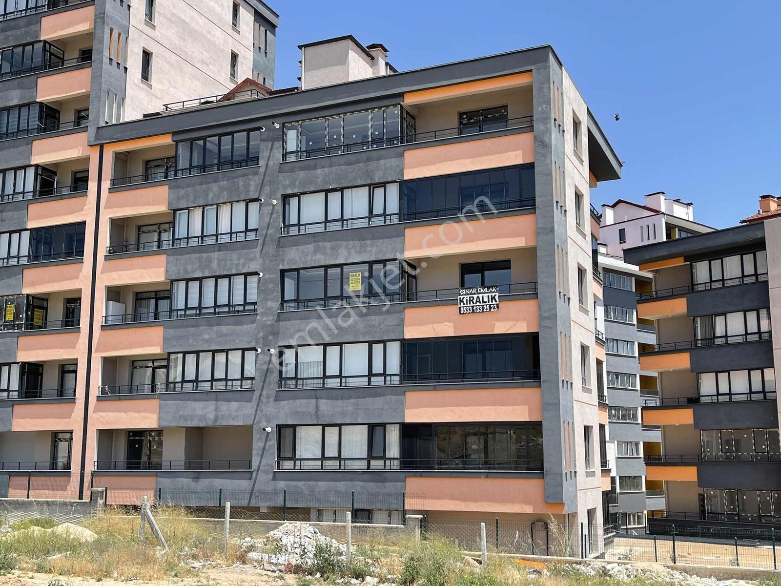 Sancak Ta Site İçi Sıfır Kapalı Otopark Arakat 3+1 Kiralık Daire