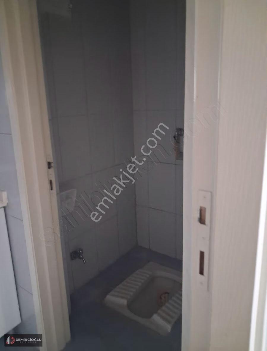 İldem Gesi Fatih'de 3+1 Kiralık Daire - Görsel 15