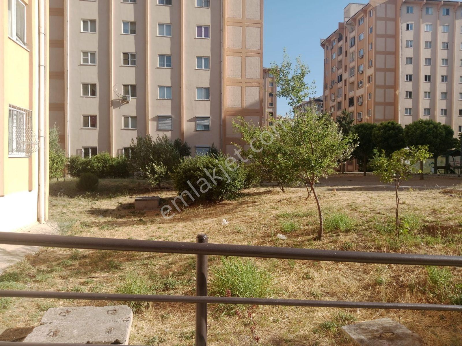 Acil! Bahçelievler Tokide 3+1 Geniş Ara Kat Daire - Görsel 13
