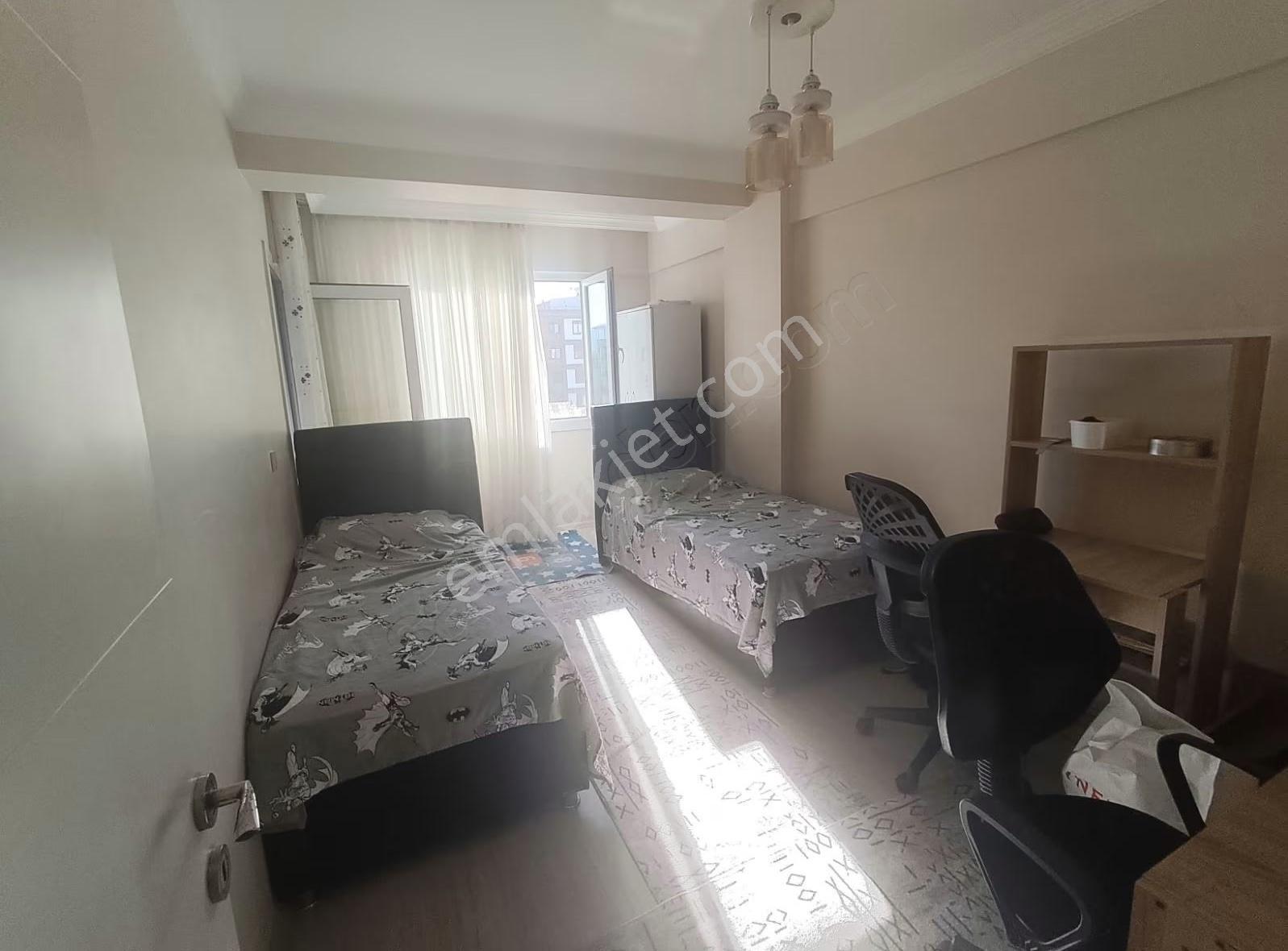 Acısu Caddesi Üzerinde Yeni Geniş Ferahkiralık Çift Balkonlu 2+1 - Görsel 8