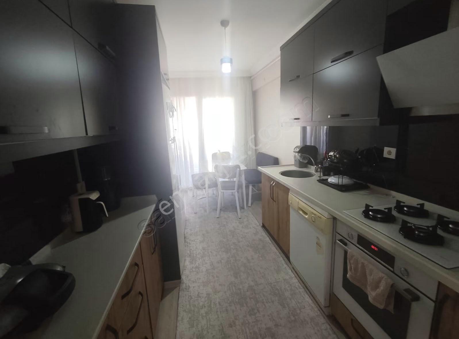 Acısu Caddesi Üzerinde Yeni Geniş Ferahkiralık Çift Balkonlu 2+1 - Görsel 7