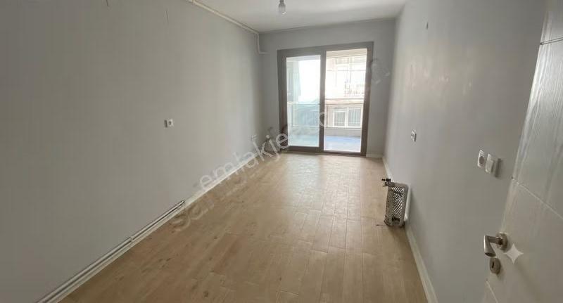 2+1 Şüheda Cad. Tren Yolu Yakını Kiralık Daire - Görsel 9