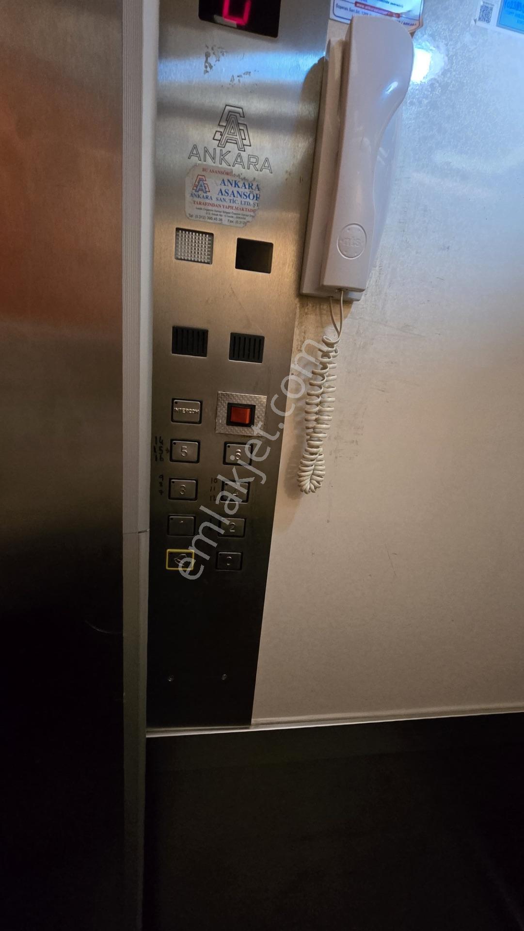 Küçükesat’ta 3+1 | 115 M² Brüt | Balkonlu | Krediye Uygun - Görsel 24