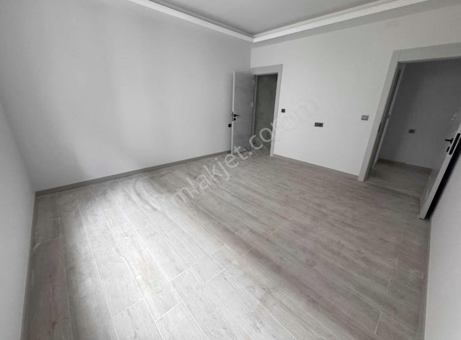 Derman'dan Ön Cephe 1. Ve 2.katta Kök Tapu Göbeğe Çok Yakın - Görsel 20