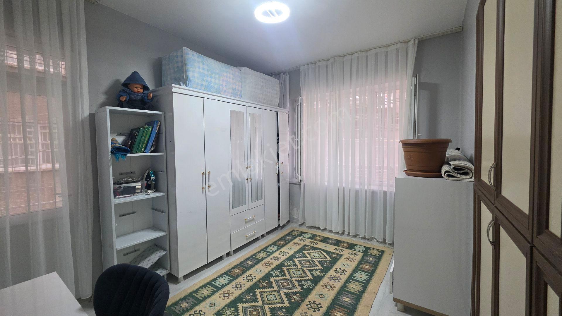 Aliemri 1.sokak Bakımlı Satılık Zemin Kat - Görsel 8