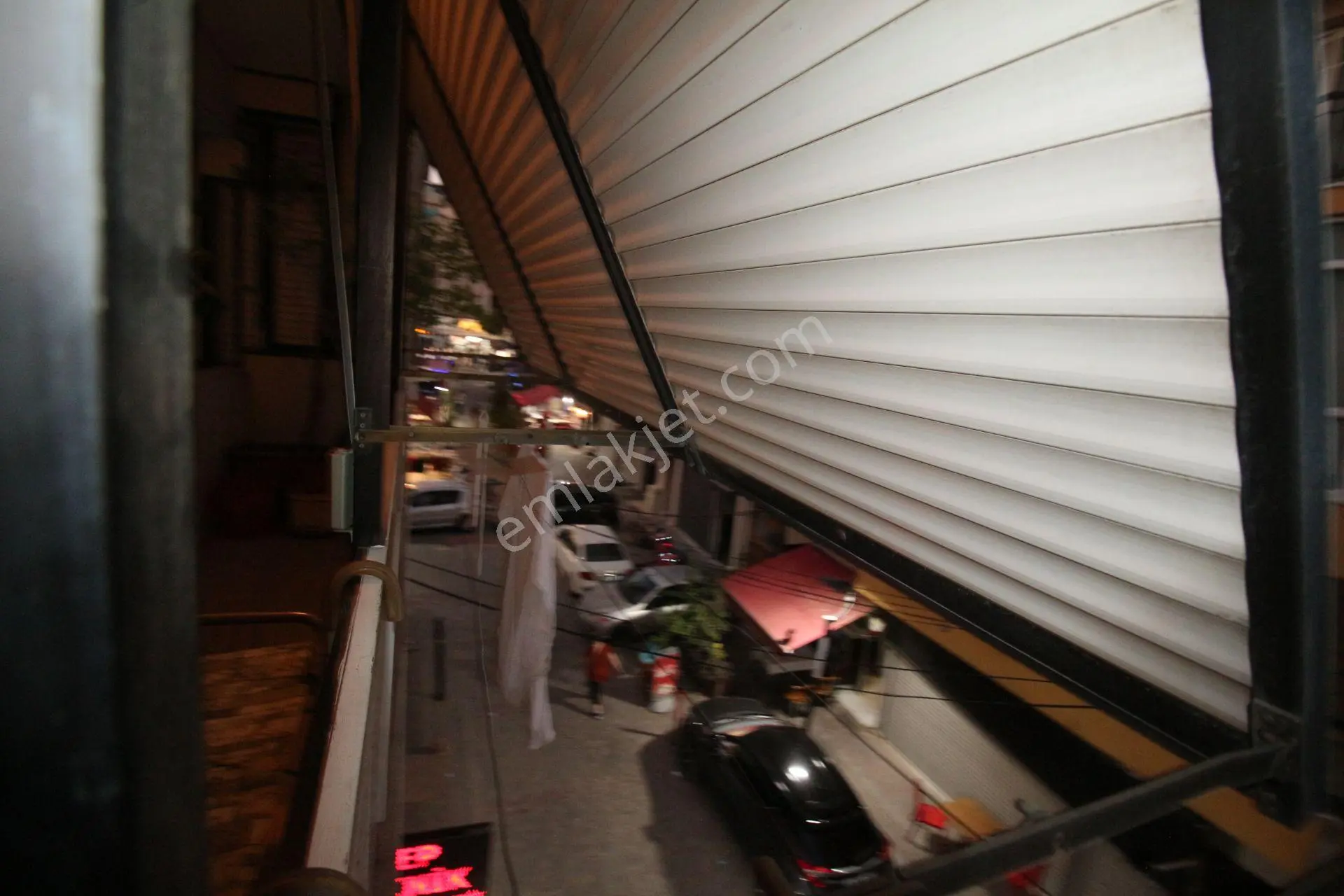 Arga'dan Şirinyer Forbes Caddesi Yakını 3+1 Satılık Daire - Görsel 6
