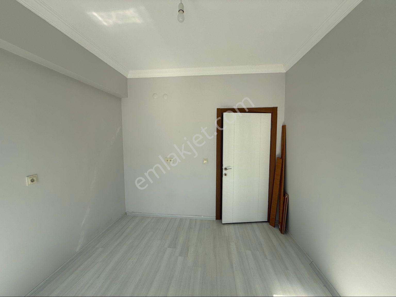 Bostanbaşı Çiftlik Cad Tarım Kredi Market Karşısında 5. Kat 4+1 Satılık Daire - Görsel 14