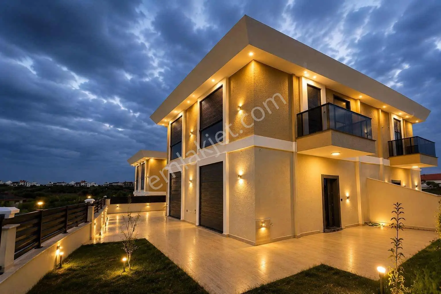 Didim'de Satılık Full Eşyalı 3+1 Havuzlu Villa -alt Kat Odalı - Görsel 2