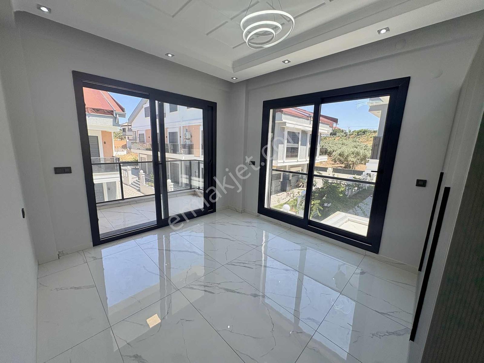 Didimde Denize 500 Metre Mesafede Site İçinde 3+1 Villa - Görsel 15